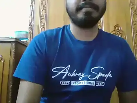 desiboyasif online show from December 25, 5:15 pm