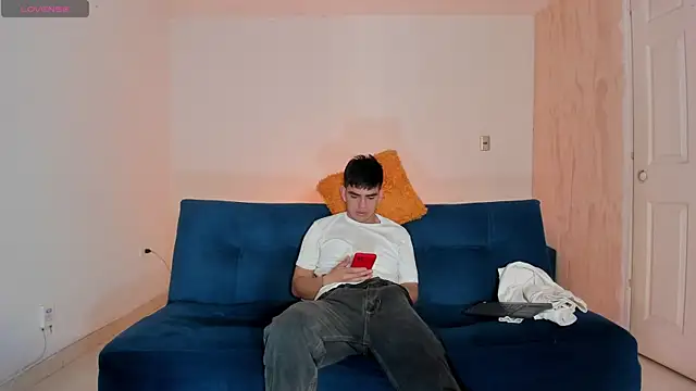 Ares Johnson online show from September 9, 1:43 pm
