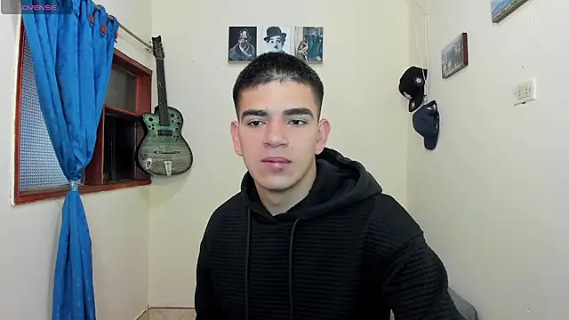 Ares Johnson online show from January 31, 2:07 pm