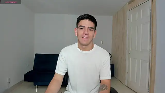 Ares Johnson online show from September 15, 12:17 pm