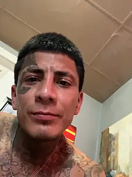 Papinine6 online show from April 15, 9:04 pm