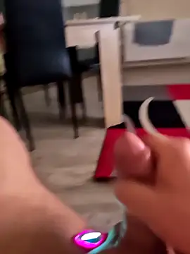 Szeltolo001 online show from February 15, 5:24 am