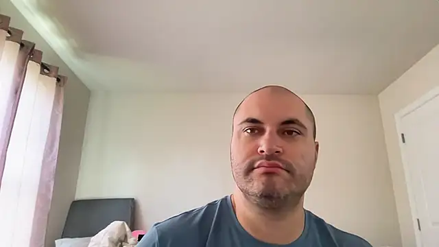 SluggishChase99 online show from June 24, 4:10 pm