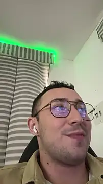 Max-steel online show from March 8, 4:48 pm