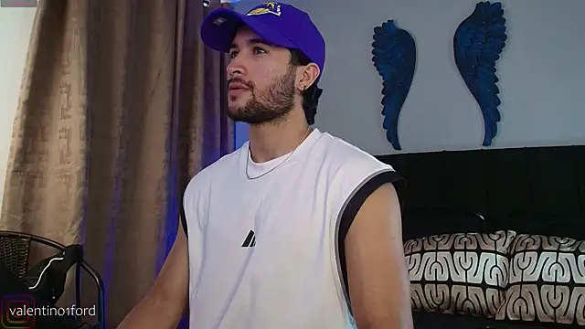 Valentinoford online show from March 11, 8:27 pm