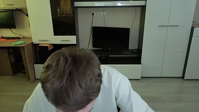 angryzan online show from February 26, 6:48 am