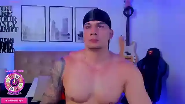 Snapshot of seancarreraa chatting on September 30, 2:07 am seancarreraa online show from September 30, 2:07 am