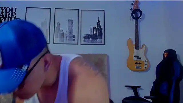 seancarreraa online show from November 10, 4:34 pm