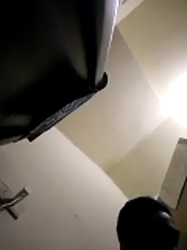 jhon01000 online show from April 24, 2:14 am