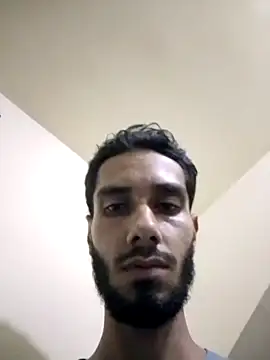 jhon01000 online show from June 16, 4:37 am