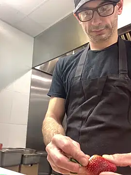 hailzeffn online show from March 14, 12:23 pm