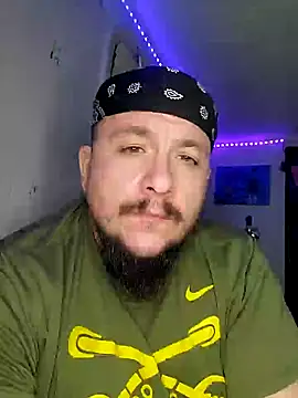 Snapshot of Spunonymous chatting on January 26, 7:21 am Spunonymous online show from January 26, 7:21 am