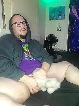 Snapshot of Spunonymous chatting on February 28, 9:58 am Spunonymous online show from February 28, 9:58 am