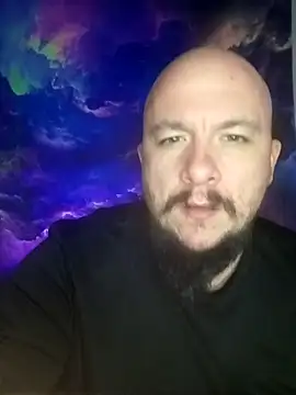 Snapshot of Spunonymous chatting on December 20, 6:56 pm Spunonymous online show from December 20, 6:56 pm