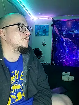 Snapshot of Spunonymous chatting on February 22, 4:18 am Spunonymous online show from February 22, 4:18 am