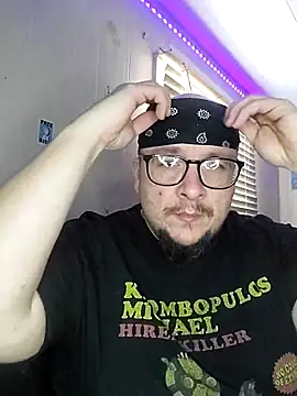 Snapshot of Spunonymous chatting on February 22, 4:26 pm Spunonymous online show from February 22, 4:26 pm