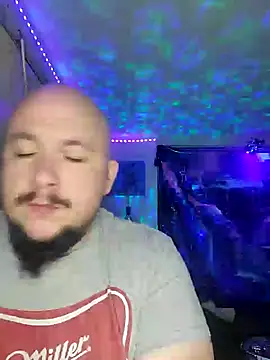 Snapshot of Spunonymous chatting on January 15, 9:56 am Spunonymous online show from January 15, 9:56 am