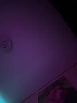 Snapshot of oscar_sweet22 chatting on October 23, 9:40 pm oscar sweet22 online show from October 23, 9:40 pm