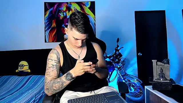 Snapshot of jacob_firexx chatting on January 10, 5:45 pm jacob firexx online show from January 10, 5:45 pm