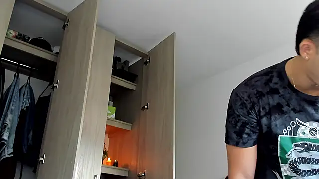 Snapshot of jacob_firexx chatting on October 24, 12:40 pm jacob firexx online show from October 24, 12:40 pm