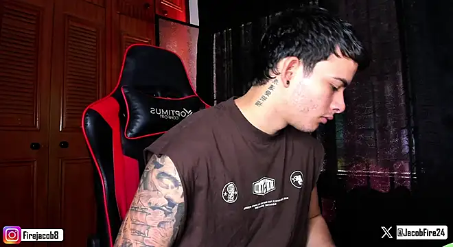 Snapshot of jacob_firexx chatting on December 20, 4:25 pm jacob firexx online show from December 20, 4:25 pm