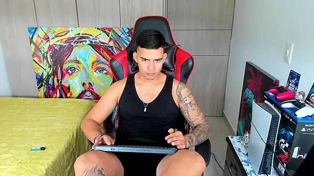 Snapshot of jacob_firexx chatting on October 12, 5:18 pm jacob firexx online show from October 12, 5:18 pm