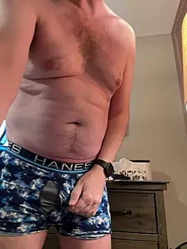 lucasbradley15 online show from December 25, 4:54 am