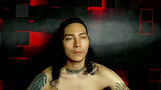 chromeheart  online show from April 18, 7:40 pm