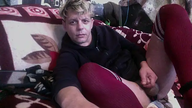 Snapshot of Phelyxx_elgato chatting on January 3, 1:16 am Phelyxx elgato online show from January 3, 1:16 am