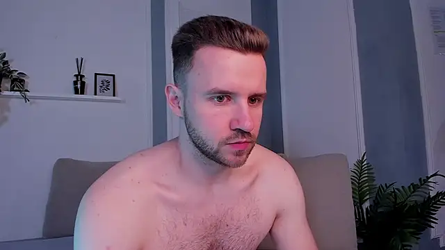 EnriqueBarberry online show from April 30, 11:28 am