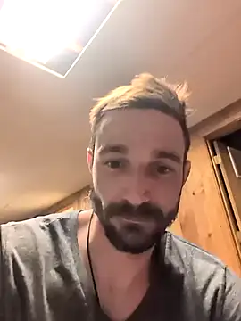 Vash Valentine online show from February 6, 8:00 am