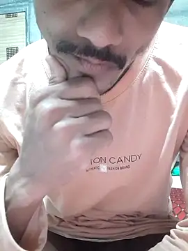 Snapshot of Burhade-- chatting on October 16, 9:34 pm Burhade-- online show from October 16, 9:34 pm