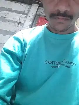 Snapshot of Burhade-- chatting on October 14, 9:11 pm Burhade-- online show from October 14, 9:11 pm