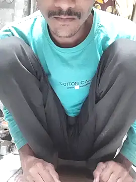 Snapshot of Burhade-- chatting on October 15, 9:22 pm Burhade-- online show from October 15, 9:22 pm