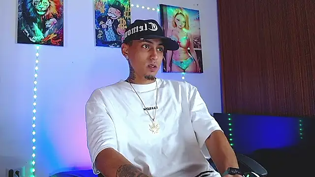 Liam lee online show from January 10, 9:30 pm