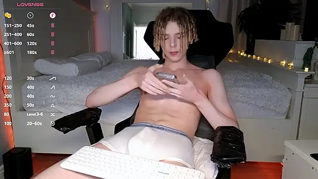 Kudi Minnt online show from March 21, 11:09 pm