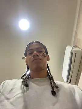 Maxim-Walker online show from December 3, 3:01 am