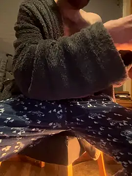 BigDEZZZzz online show from December 5, 1:03 am