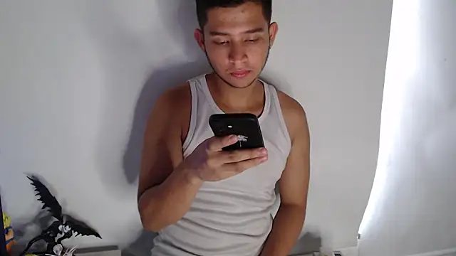 Snapshot of harold_18_ chatting on October 6, 6:45 pm harold 18 online show from October 6, 6:45 pm
