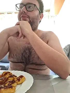 Javier bear online show from June 29, 12:38 pm