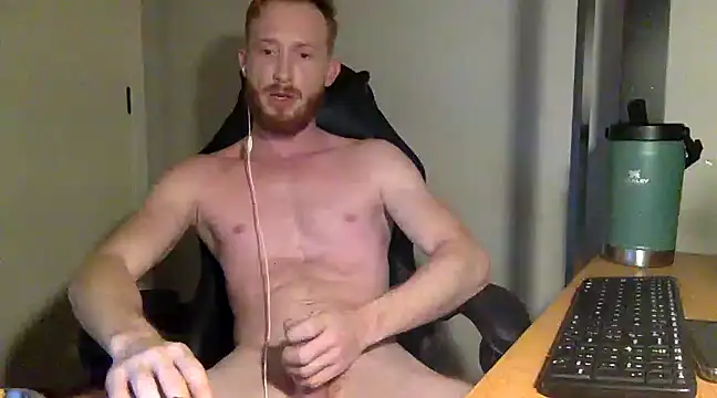 Snapshot of Smoker_Ginger chatting on March 17, 11:02 pm Smoker Ginger online show from March 17, 11:02 pm