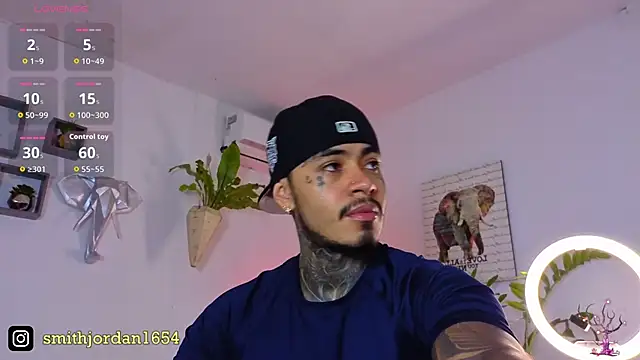 JordanSmiith  online show from October 7, 8:46 pm