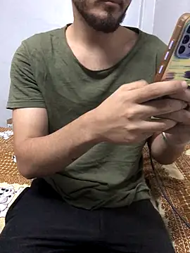 Snapshot of Arabian-B chatting on October 17, 6:17 am Arabian-B online show from October 17, 6:17 am