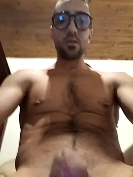 Snapshot of sebasxx97 chatting on December 16, 11:07 pm sebasxx97 online show from December 16, 11:07 pm