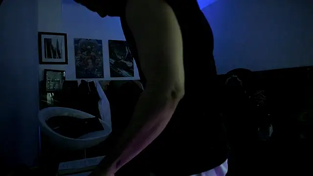 Snapshot of Sisoyalejo420 chatting on October 13, 11:49 am Sisoyalejo420 online show from October 13, 11:49 am