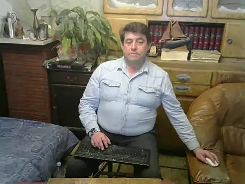 Snapshot of sympatrique chatting on March 11, 5:46 pm sympatrique online show from March 11, 5:46 pm