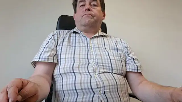 Snapshot of sympatrique chatting on September 17, 12:39 pm sympatrique online show from September 17, 12:39 pm