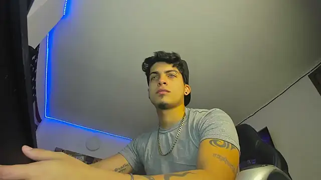 charlie hotxxx online show from December 3, 2:12 am