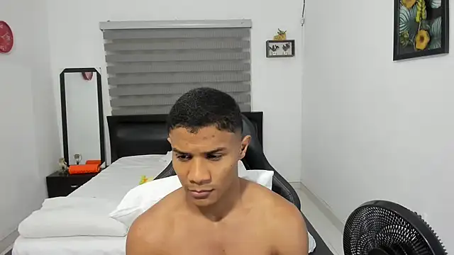 corzoethan online show from November 20, 11:36 pm