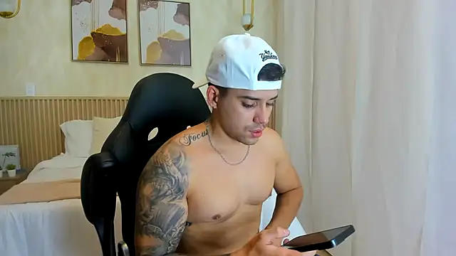 Mike montoya1 online show from October 3, 7:08 pm